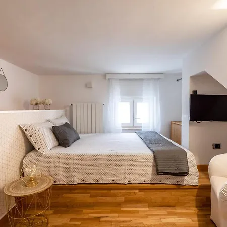 Cesarotti Bed & Breakfast *